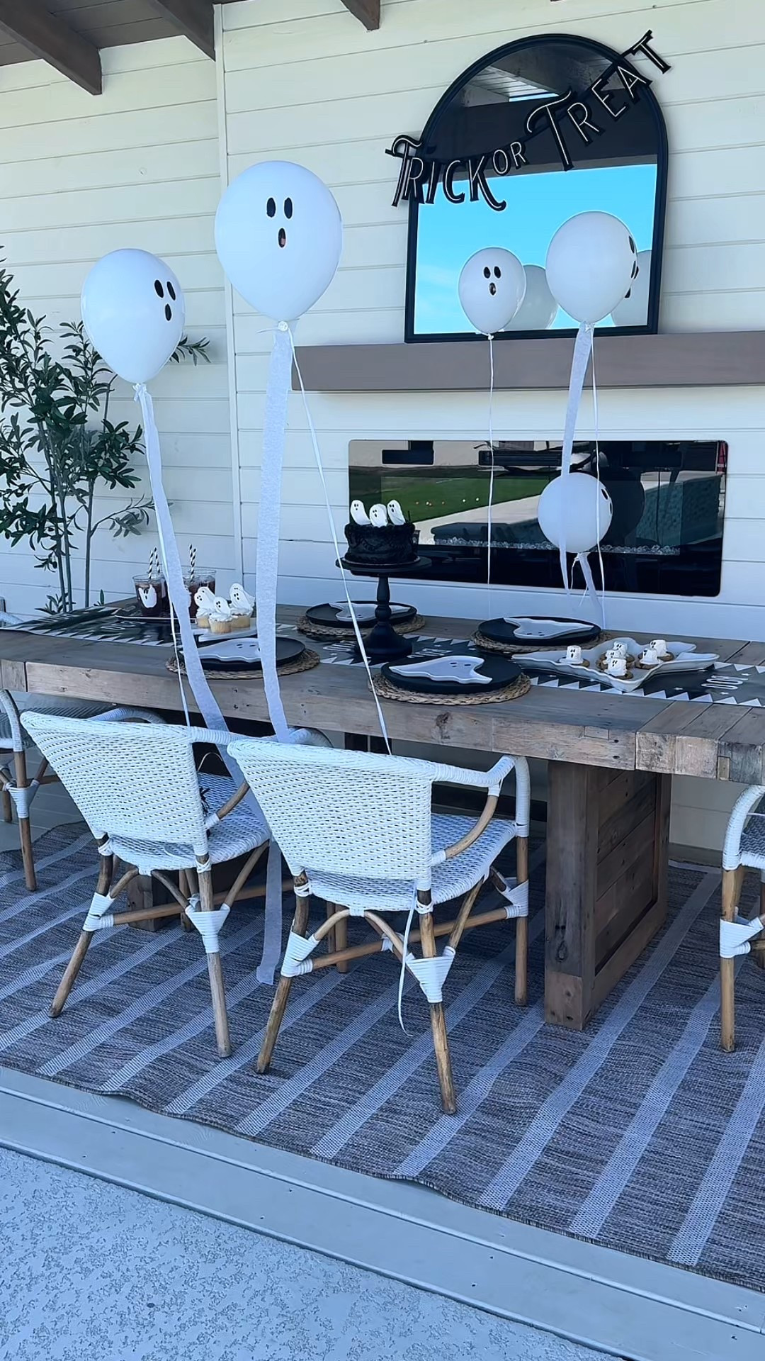 easy halloween ideas 👻 everything from this reel is linked here — ghost balloons, ghost straws, white streamers, edible glitter, and ghost cupcake toppers! perfect for parties, kids, or halloween night. simple + cute ways to add a festive touch without the stress.

#LTKHalloween #LTKHome #LTKParties