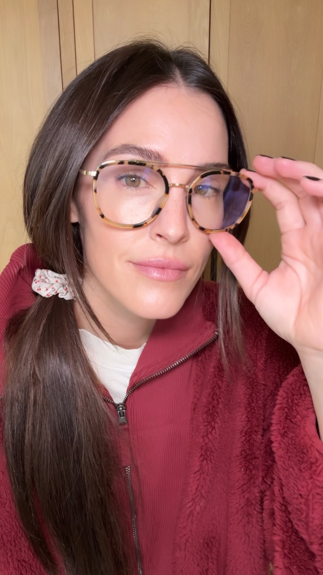 blue light blocking glasses + comfy loungewear + clean skincare ✔️✔️✔️

Fall outfit
Target Teddy jacket 
Non-toxic loungewear 
Beauty 
Wellness 

#LTKBeauty #LTKFindsUnder50 #LTKSeasonal