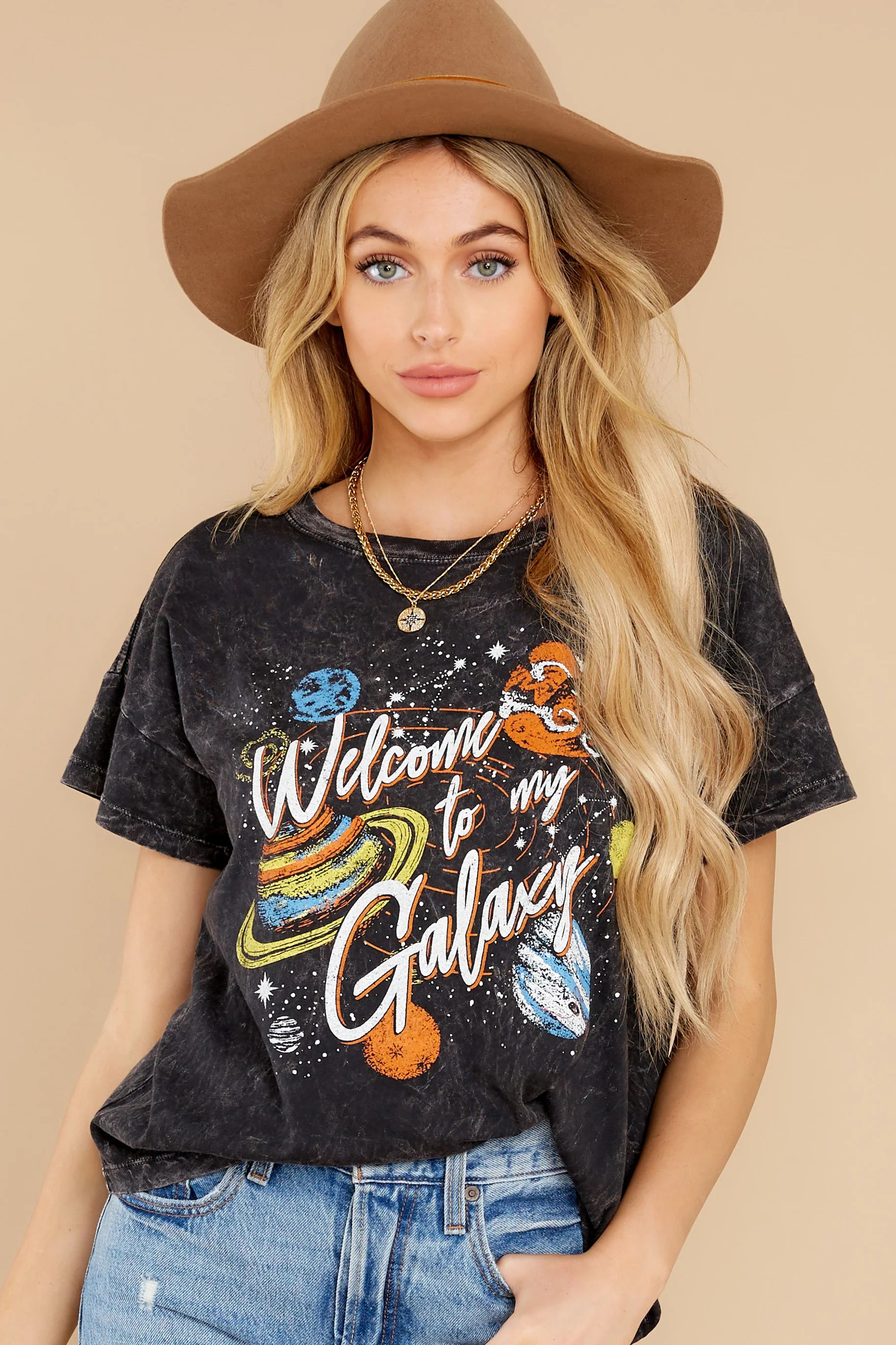 Welcome To My Galaxy Charcoal Tee | Red Dress 