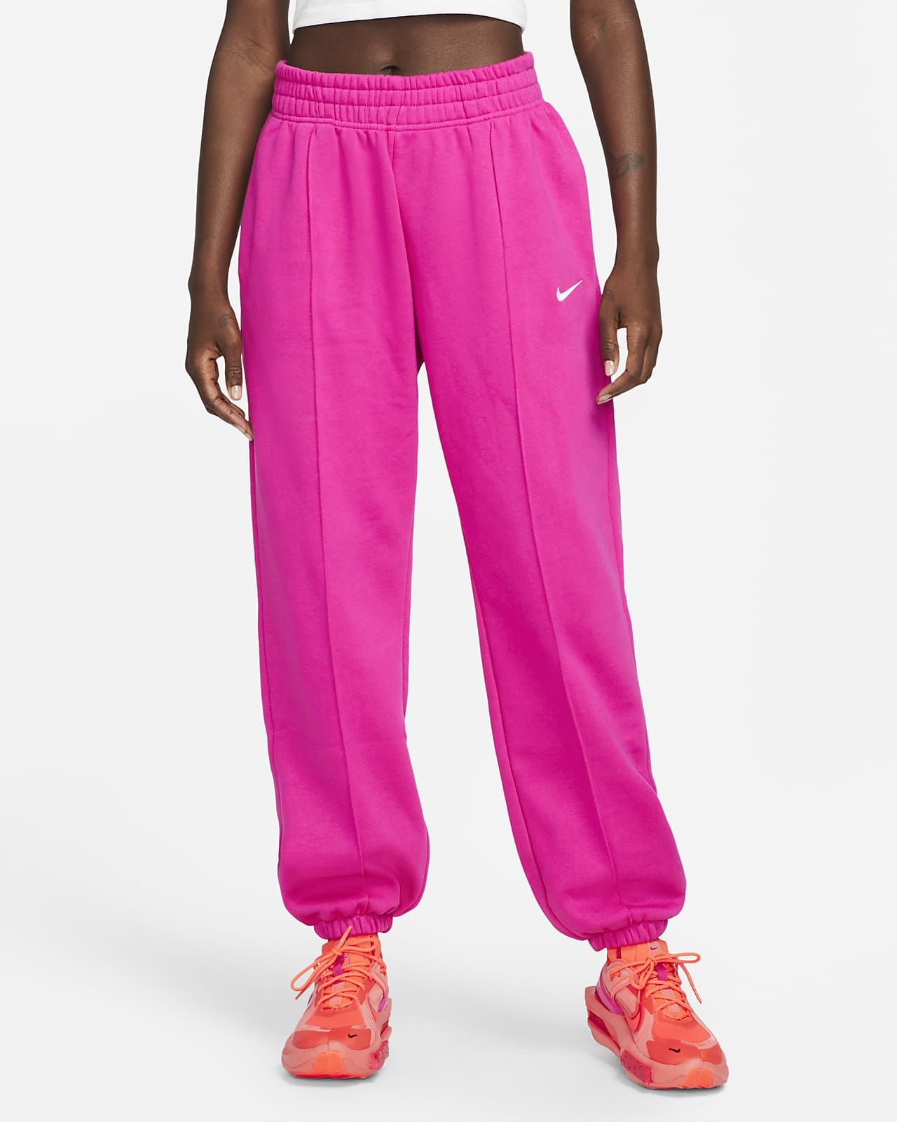 Nike Sportswear Essential Collection | Nike (US)