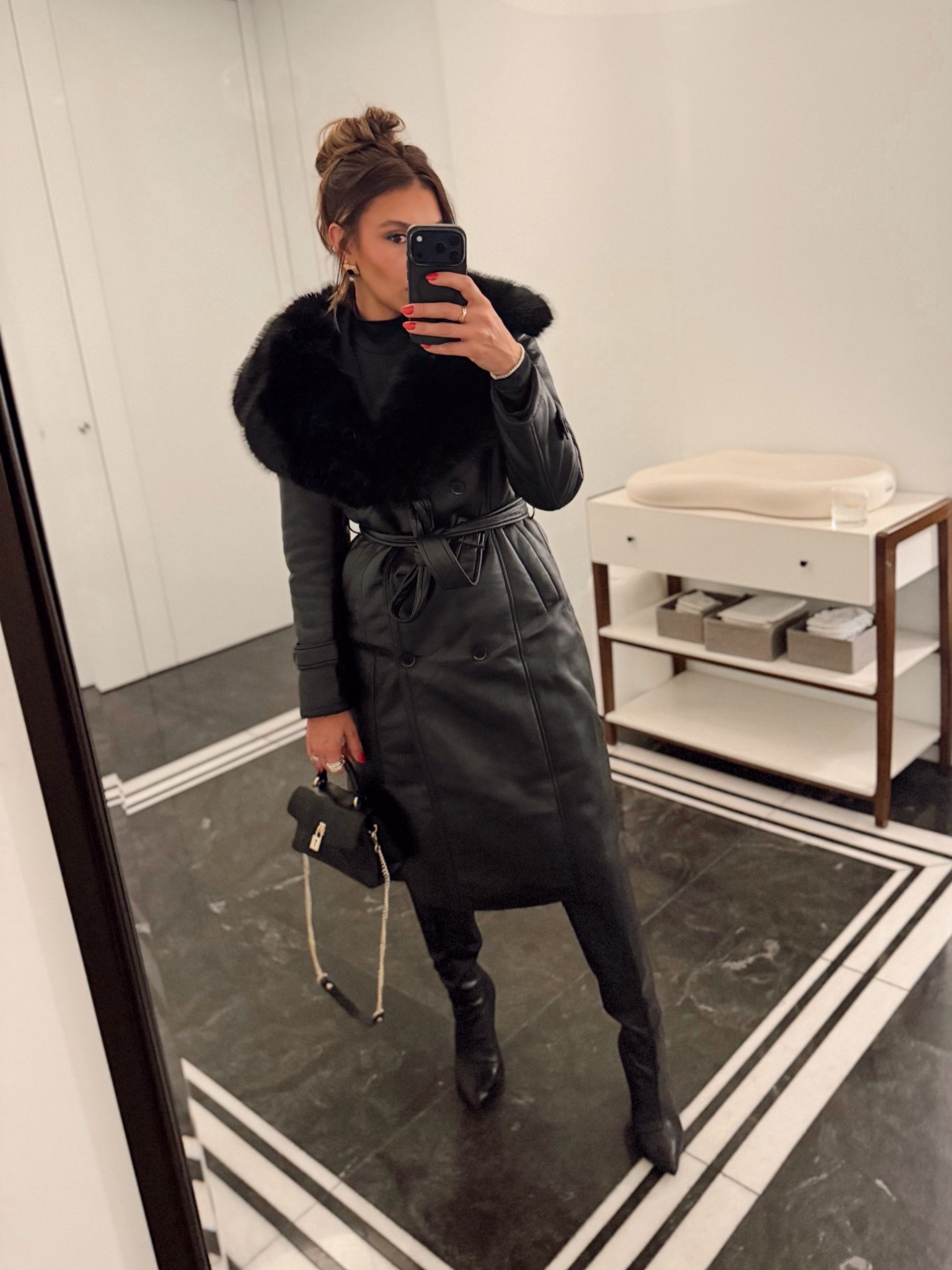 This faux leather faux fur coat is everything 🖤

•Boston, MA, Zuma, date night

#LTKHoliday #LTKootd