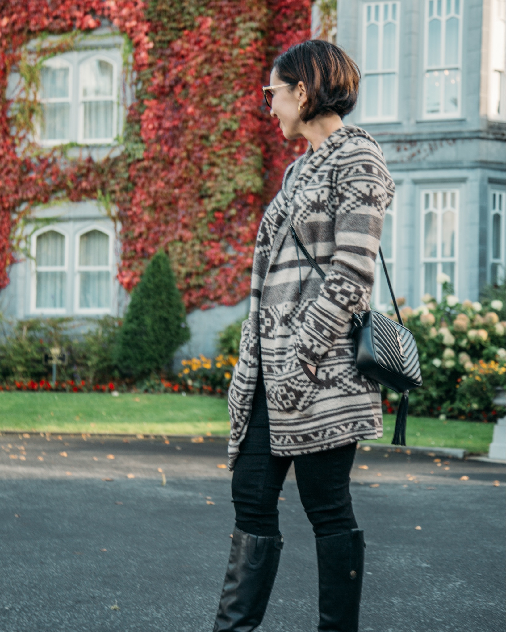 Still Team Skinny Jeans!👖I’m never giving them up—and these @fidelitydenim GWEN JETT jeans are why. 🙌🏼 They’re super soft, stretchy, and so comfortable, I wore them all around Ireland without them ever losing their shape! 

They are perfect for long days of sightseeing—whether styled casually with a cozy sweater or dressed up for a night out! 🍂✨ Made in the USA with EXCEL denim, the blend of viscose, cotton, modal, polyester, and elastane makes them feel like a second skin. Definitely a closet staple! Plus, they’re true to size.

👖Shop the outfits via the link in my bio. 👆🏻

#Gifted #FidelityDenim #OOTD #IrelandAdventures #TravelStyle #ClosetStaples 

#LTKTravel #LTKStyleTip #LTKSeasonal