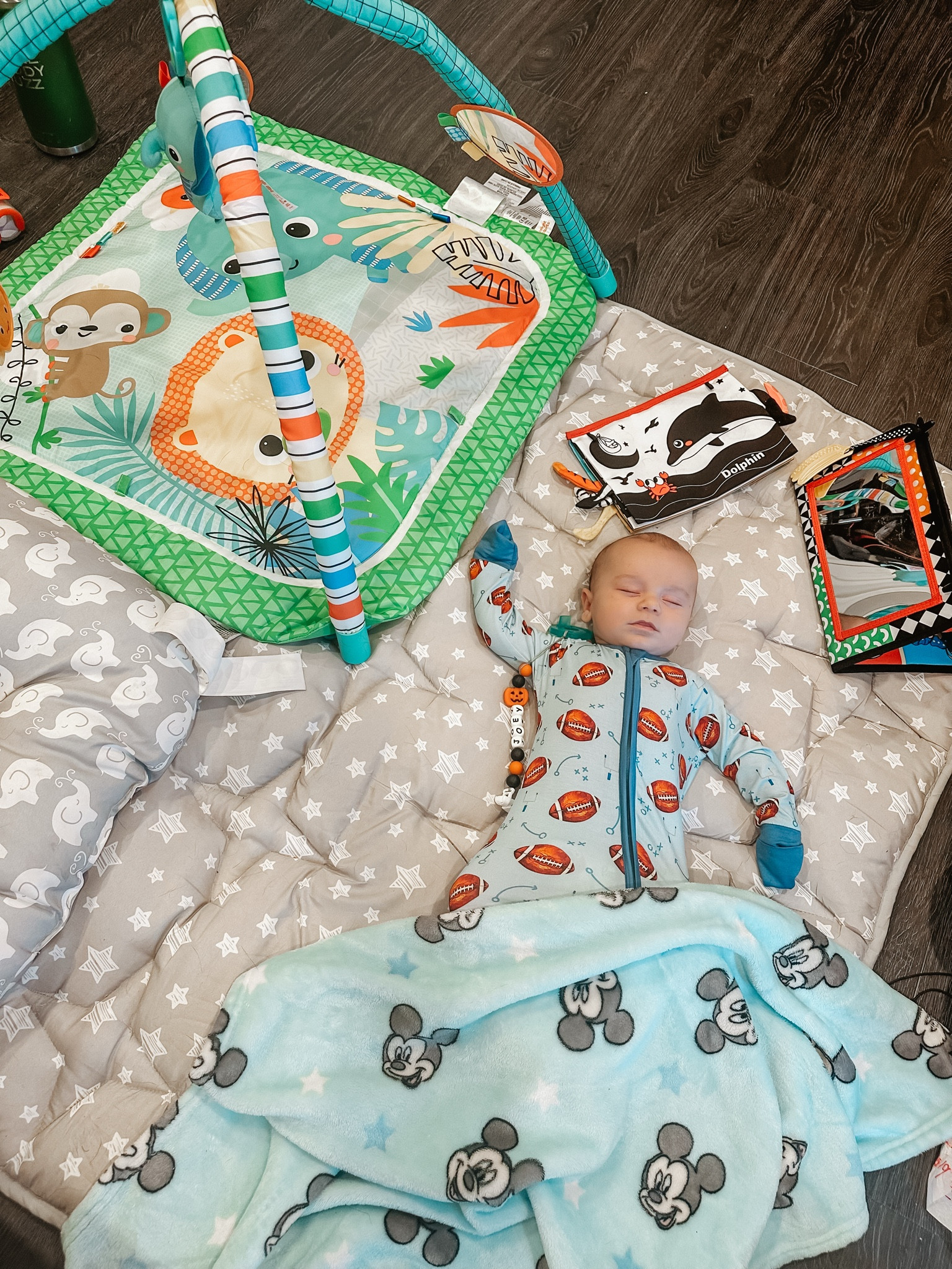 Nap time on the floor play mat 😂❤️

#LTKKids #LTKFamily #LTKBaby