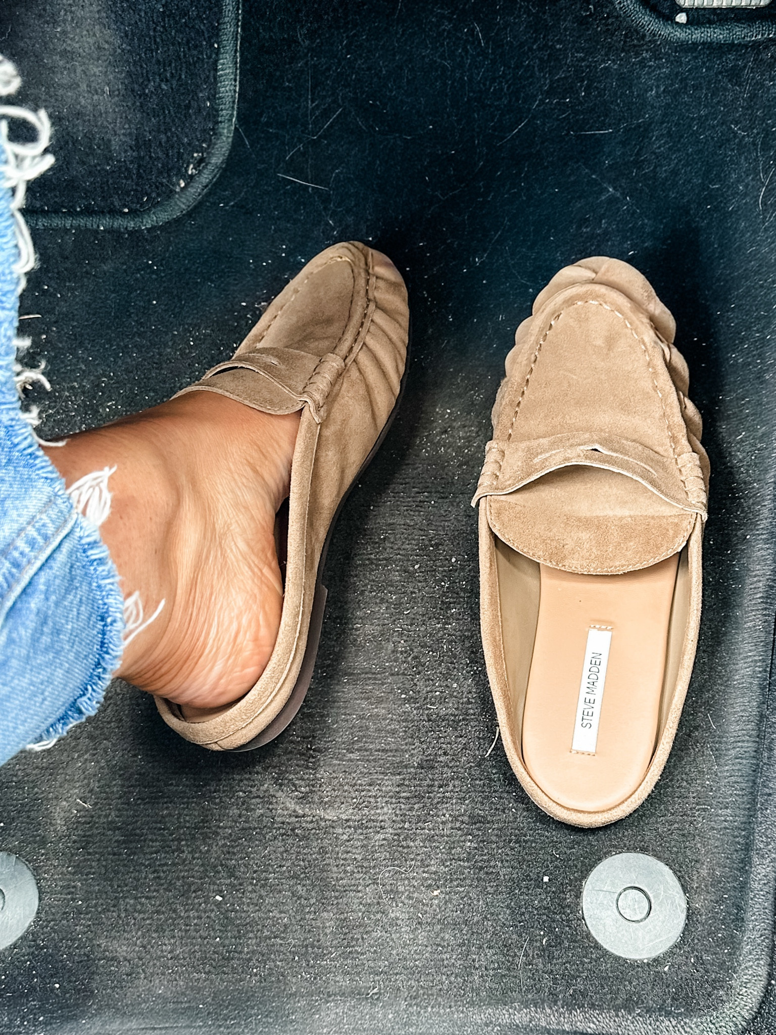Honestly my favorite shoe right now! 
True to size  

#LTKdayinmylife #LTKOver40 #LTKootd