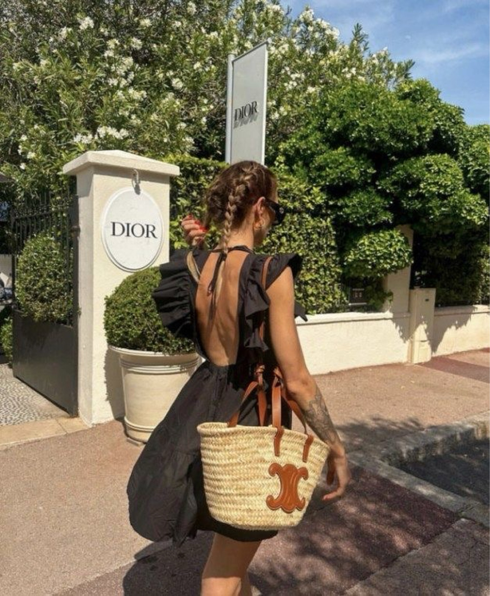 Effortless chic with the iconic Céline Triomphe Panier bag—perfect for a sun-soaked day in style. 🌞👜 #Céline #LuxuryFashion #SummerStyle

#LTKItBag #LTKxNSale #LTKSeasonal