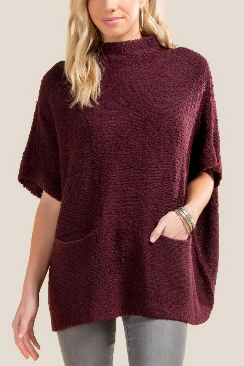 Lynda Boucle Poncho | Francesca’s Collections