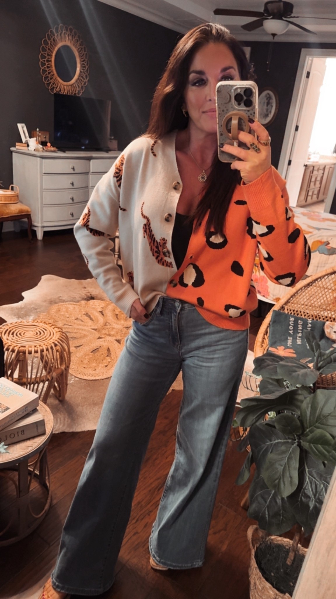 Cutest tiger/leopard sweater cardigan 

#LTKFindsUnder100 #LTKFindsUnder50 #LTKSeasonal