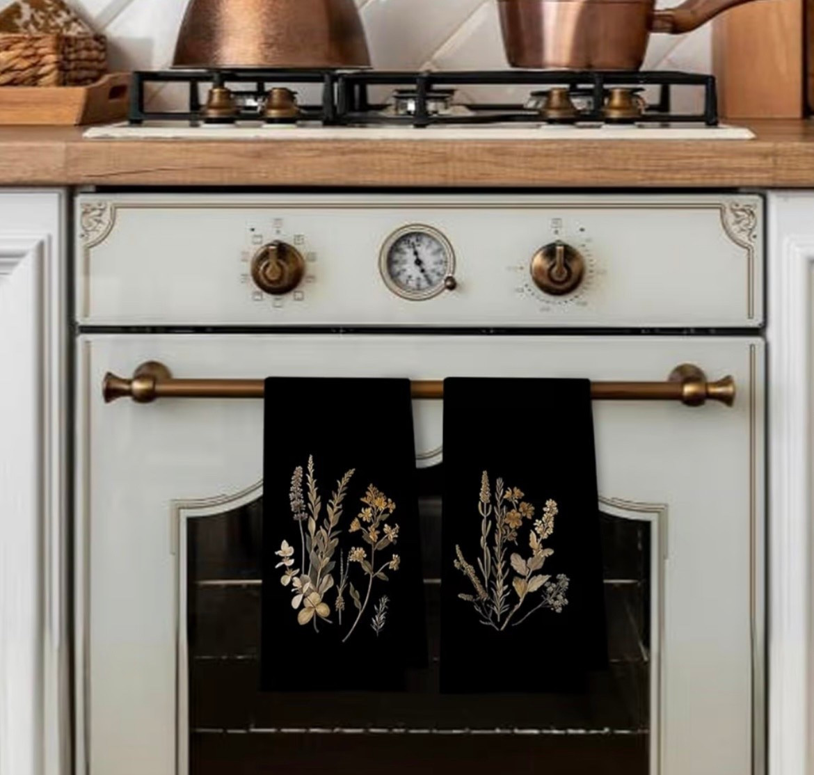 Love, love these kitchen towels for spring. Jyst the right touch in the kitchen 

#LTKkitchen

#LTKHome #LTKSeasonal