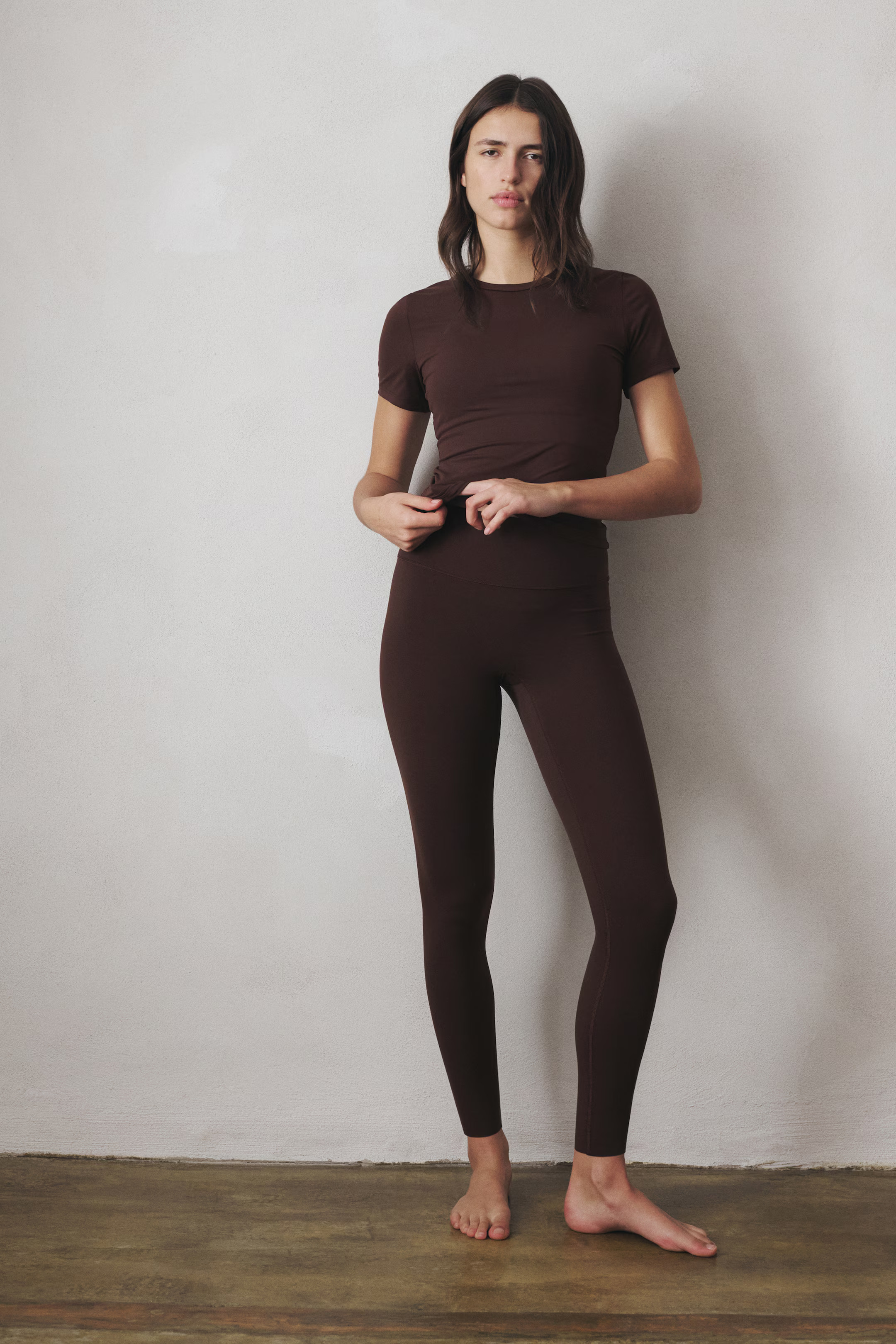 Sports leggings with SoftMove™ | H&M (UK, MY, IN, SG, PH, TW, HK)