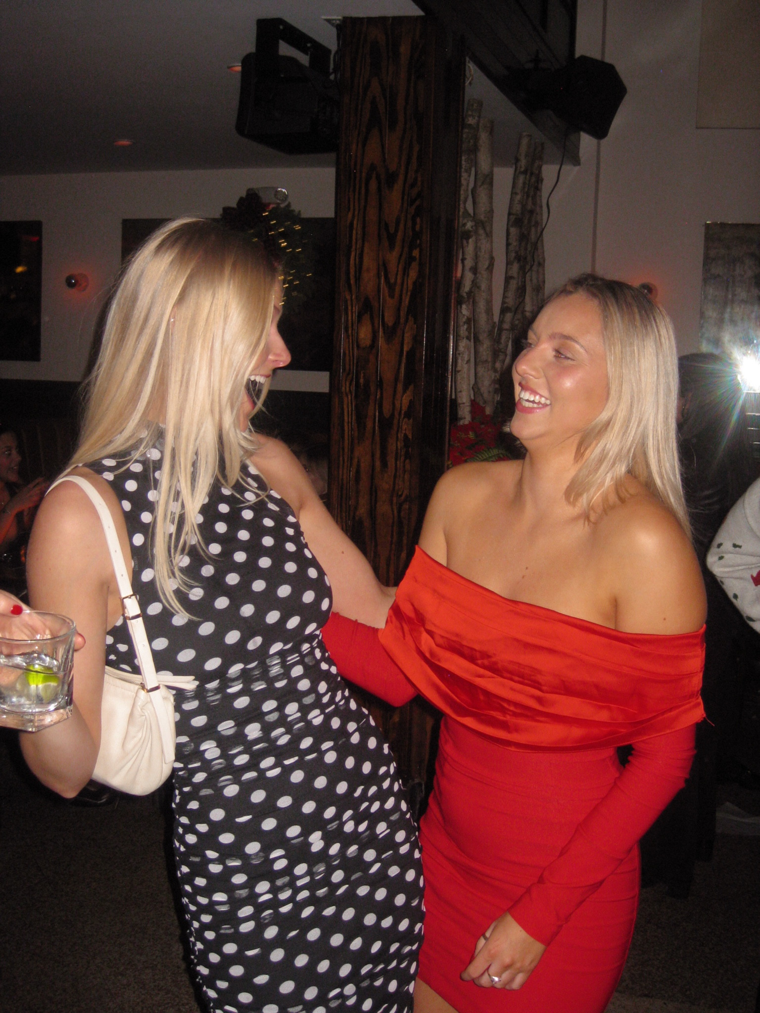 Not the exact but the long sleeve version!