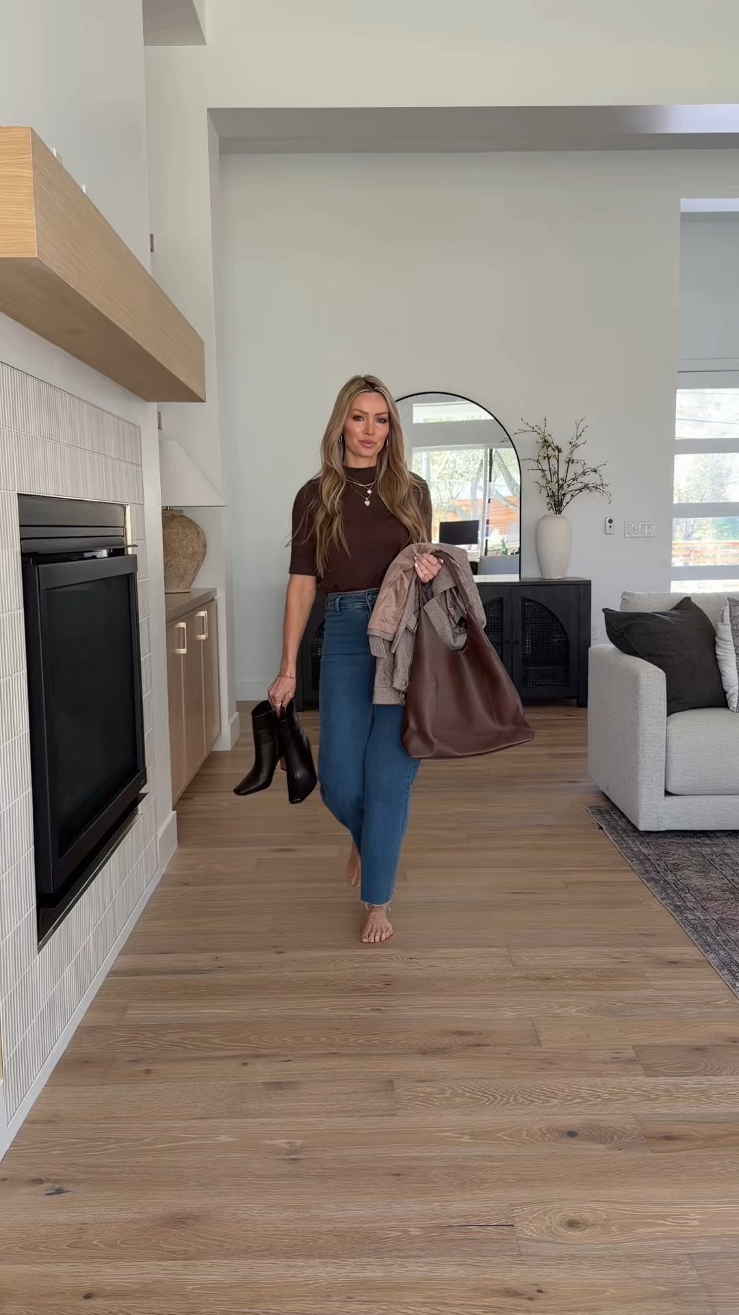 Amazon outfits that look elevated but feel effortless 🙌 type AMAZON and I’ll send you all the details 
Neutral layers, flattering denim, and chic everyday staples
These are the kind of affordable Amazon finds I reach for on repeat — polished enough for errands, casual plans, and mom-on-the-go days 🤍

Think: neutral chic, capsule-worthy pieces, and comfy outfits that look way more expensive than they are.

#AmazonFashion #AffordableOutfits #NeutralChicStyle #EverydayOutfits #CapsuleWardrobe