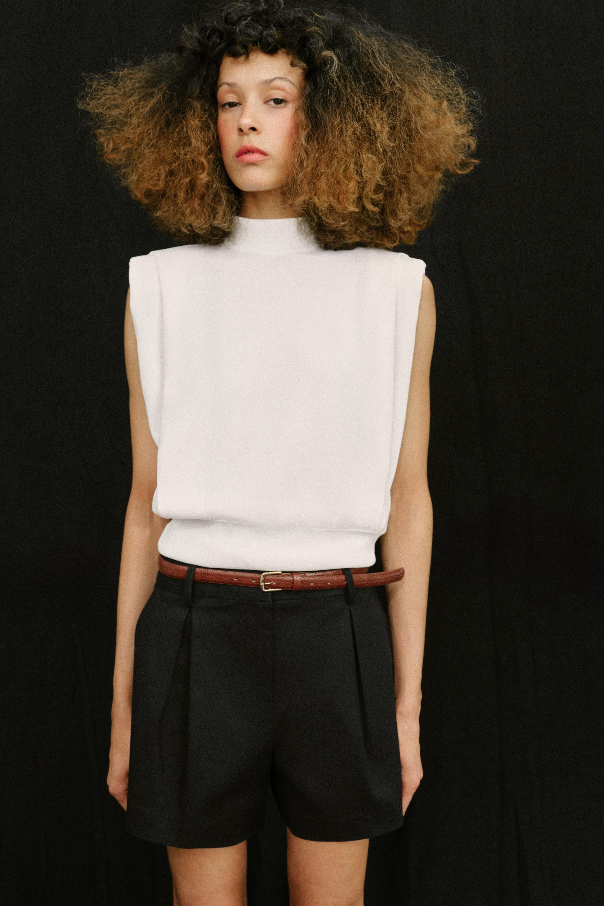 HIGH-WAISTED SHORTS WITH BELT | Zara US