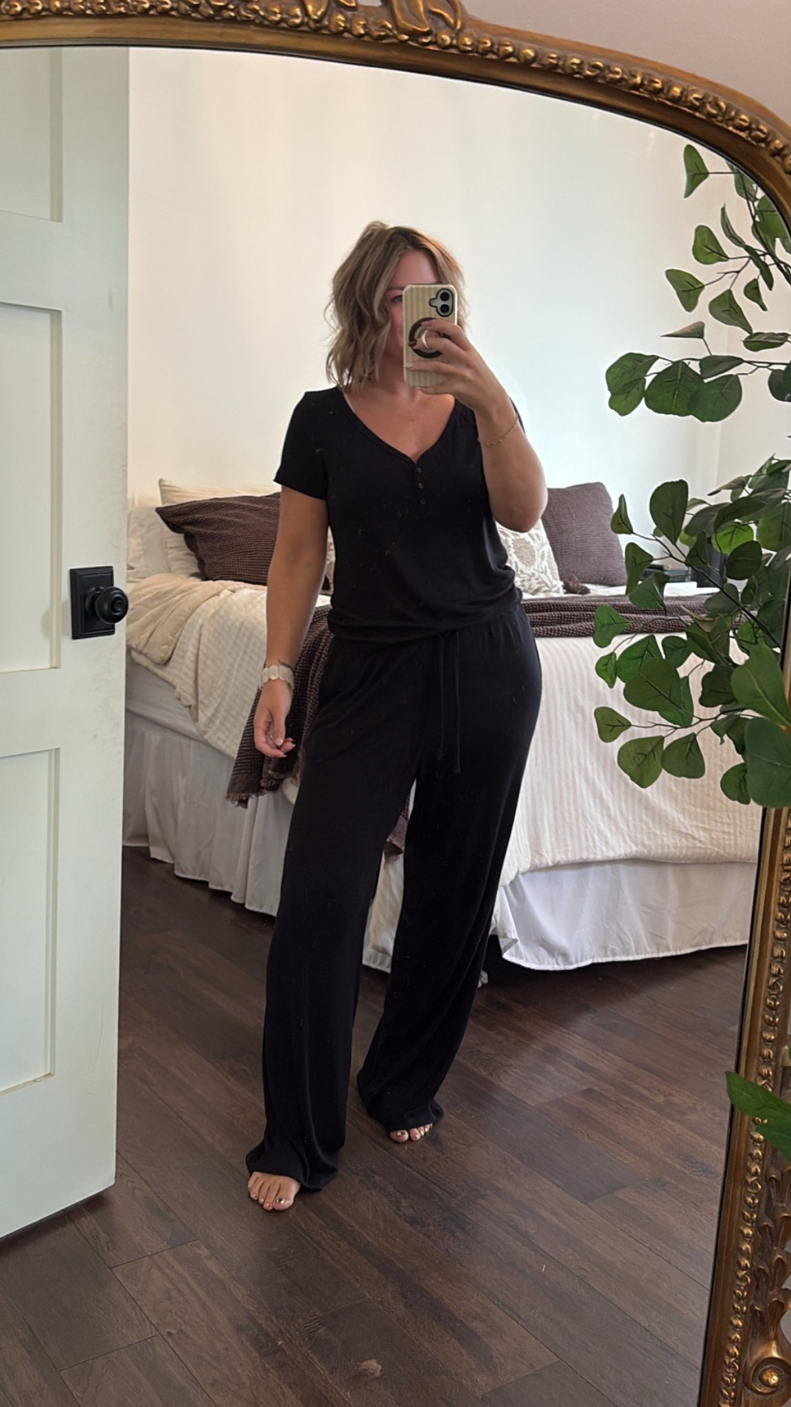 Walmart pjs you didn’t know you needed! Y’all these are ribbed and so soft I have two colors now because I love them so much!!
#walmart #walmartfind #walmartstyle #walmartpjs #walmartfashion #comfypjs #cozypjs

#LTKootd #LTKSeasonal #LTKOver40