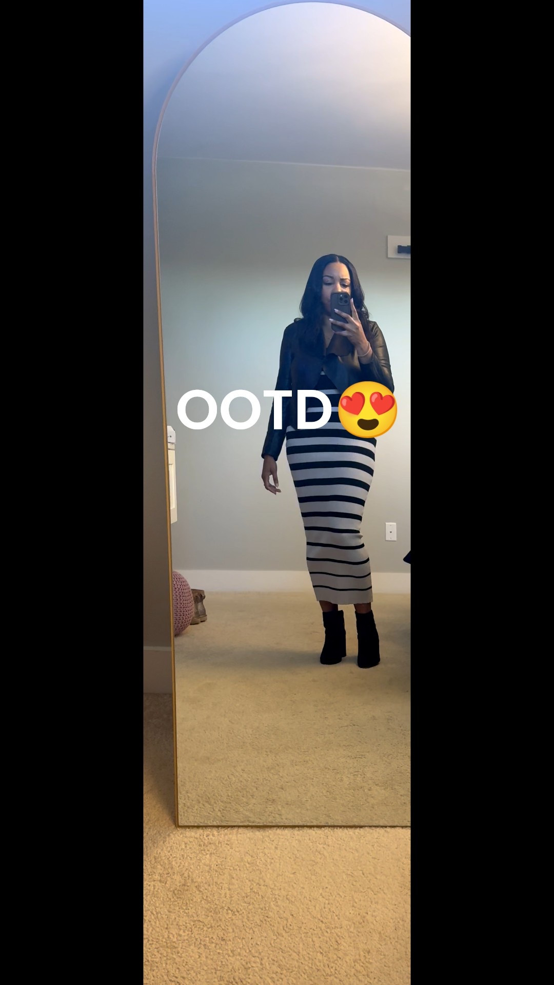 Perfect outfit for today because it feels like fake fall in NC 😂😍
Does it feel like fake fall where you live ? Grab this outfit now! 

Knit dress 
Blk booties
Moto jacket 

#LTKSeasonal #LTKStyleTip #LTKSaleAlert