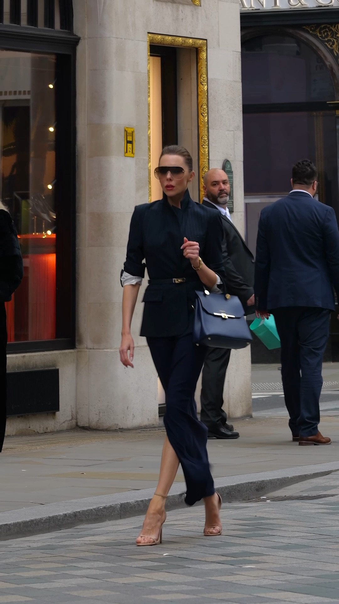 Navy on navy done right 🤍✨ This chic monochrome moment with a tailored navy blazer and sleek pencil skirt is the ultimate power outfit. Styled with a matching belt and structured navy bag, then elevated with nude heels to elongate the legs and classic aviator sunglasses for that effortless cool-girl finish. Perfect for workwear, boss babe energy, or a polished day-to-night look.

#navyoutfit #workwearstyle #chicstyle #monochromelook #officeoutfit #minimalstyle #elegantstyle #neutralheels #blazerstyle #pencilskirt #timelessfashion

#LTKeurope #LTKspring #LTKuk