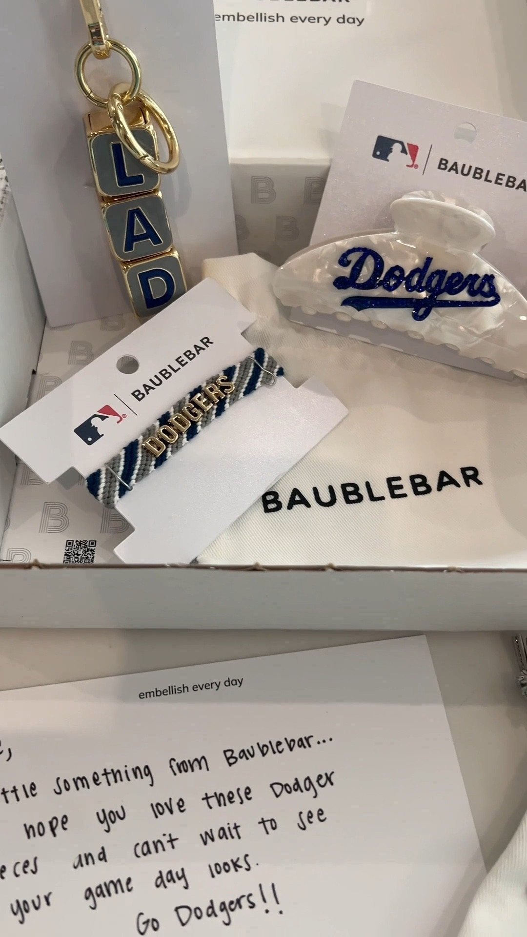 @baublebar & @mlb = the collab of my dreams 💭 the hotdog huggie hoops are my personal favs 🌭⚾️

#LTKActive #LTKSeasonal #LTKStyleTip