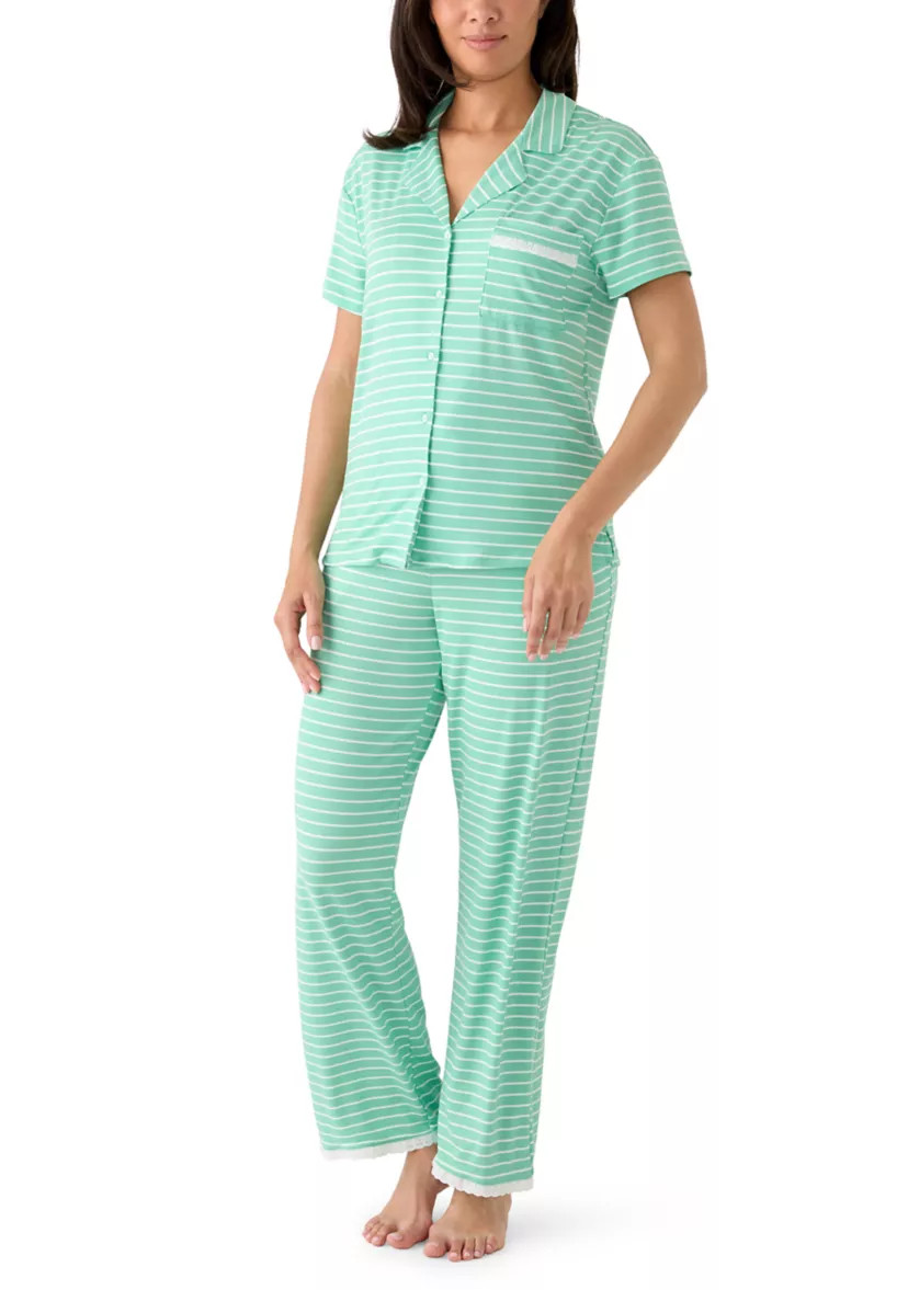 Women's Short Sleeve Cropped Notch Pant Set | Belk