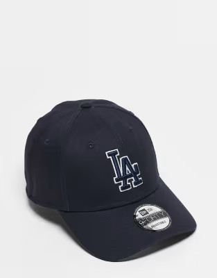 New Era Los Angeles Dodgers 9forty outlined logo cap in navy | ASOS | ASOS (Global)