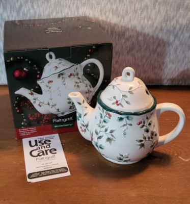 Pfaltzgraff Winterberry Teapot Holly Berry Retired With Box Christmas Tableware  | eBay | eBay US