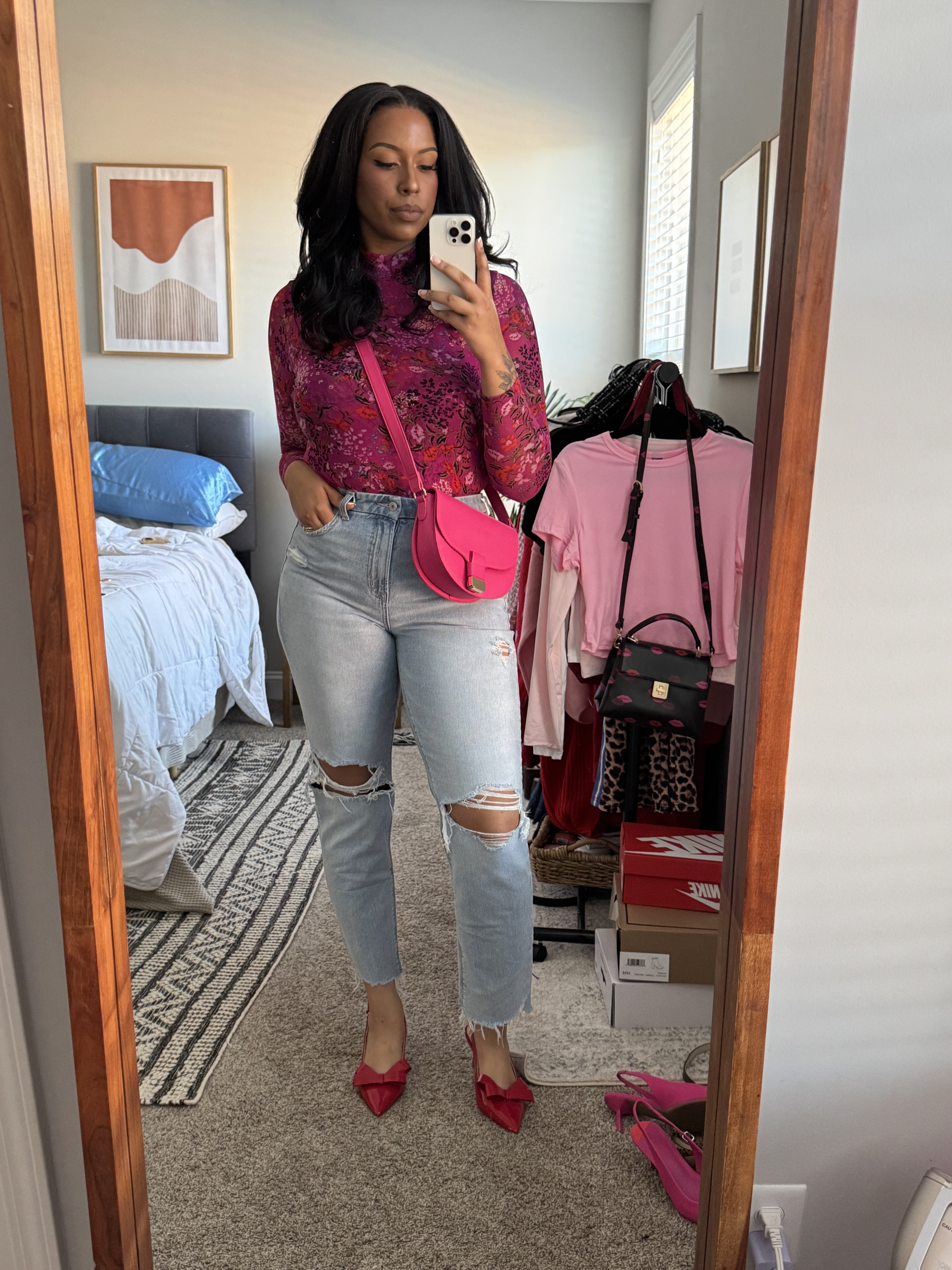 Valentine’s Day Outfit Inspo

#LTKStyleTip #LTKMidsize #LTKFindsUnder50