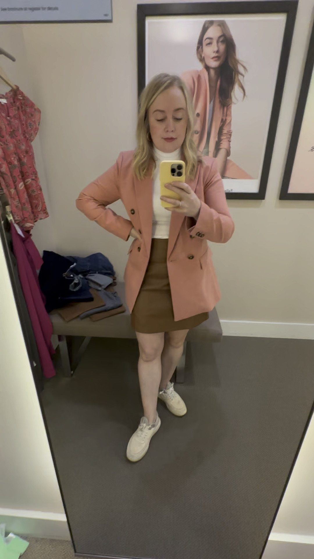 The perfect rosewood blazer for #hocautumn  