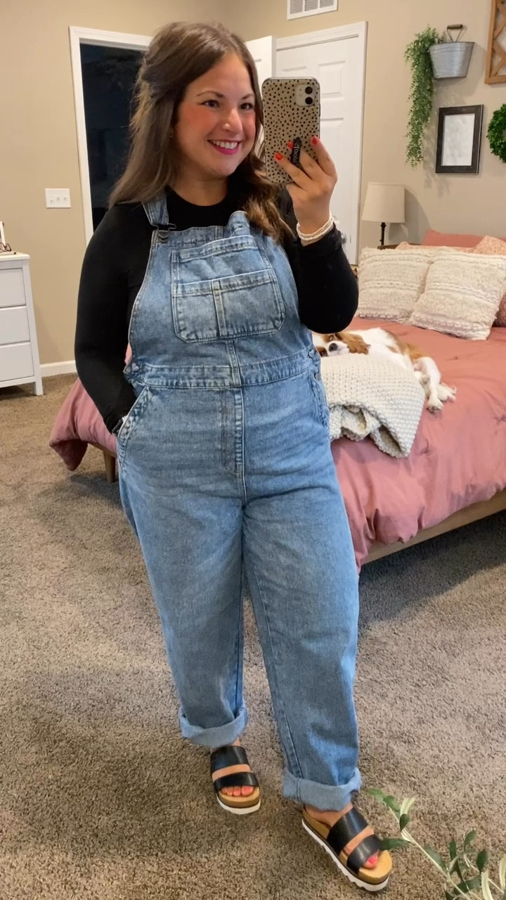 Overalls are my fav bc they are cute, casual, & easy to style. This effortlessly comfy look includes pieces from Amazon & Walmart.

sandals: fit true to size // wearing a 5
long sleeve: fits true to size // wearing a medium
overalls: fit small // wearing an XL (fit like a large)

Amazon, Walmart

#LTKFindsUnder100 #LTKFindsUnder50 #LTKStyleTip