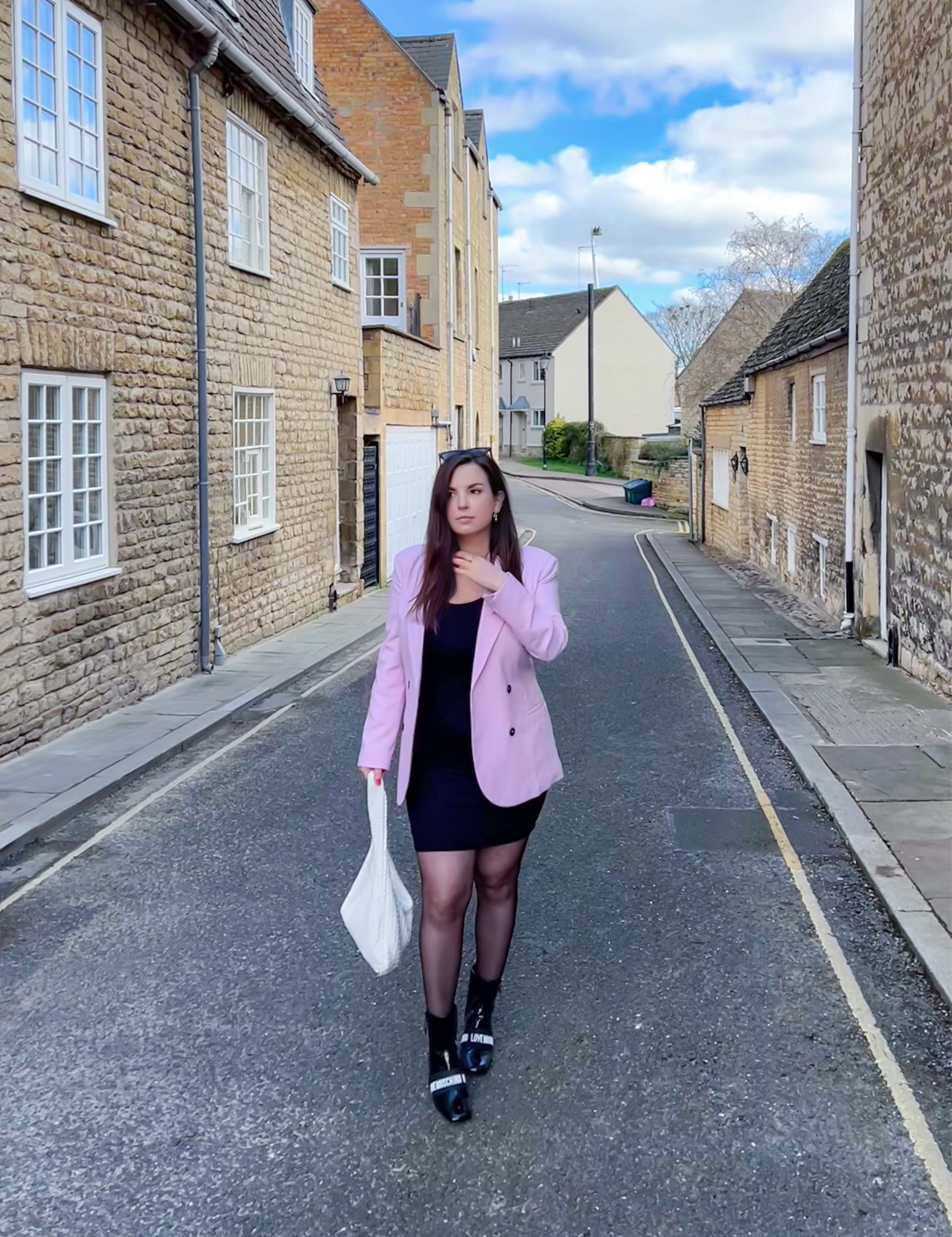 Saturday fit 

#LTKfindsunder50 #LTKstyletip #LTKmidsize