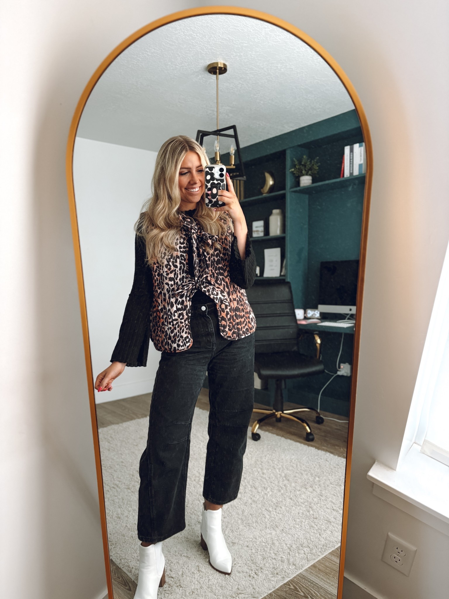 Leopard vest: wearing M
Black top: runs small, size up one
Black jeans: sized down one to Small
Boots: size up half

| spring outfit | womens style | date night outfit 

#LTKFindsUnder100 #LTKWorkwear #LTKSeasonal