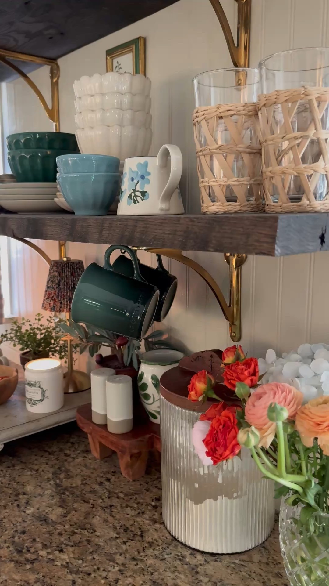 Kitchen open shelving, brass shelf brackets, scallop bowls, fluted bowls, mugs, flour canister, glass canister, kitchen candle

#LTKHome #LTKSeasonal #LTKSaleAlert