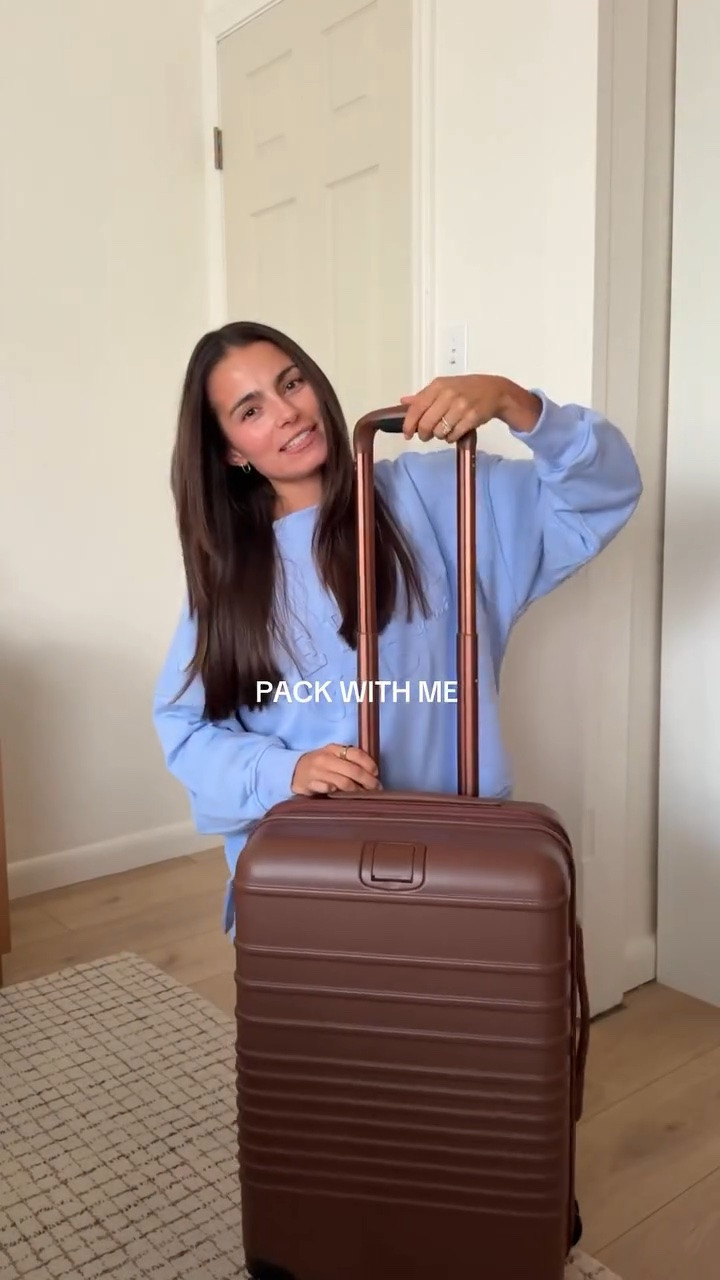 can’t wait to see how well I packed when I get there :) see you soon key west ! 🌴🦞🥥⛵️ 

#packwithme #travel #keywest #packingvlog