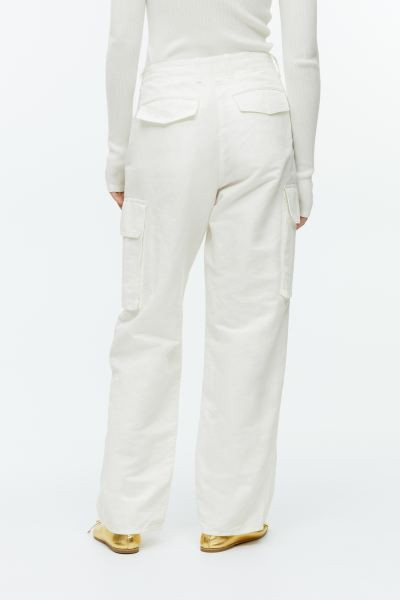 Linen Blend Cargo Trousers - White - Ladies | H&M GB | H&M (UK, MY, IN, SG, PH, TW, HK)