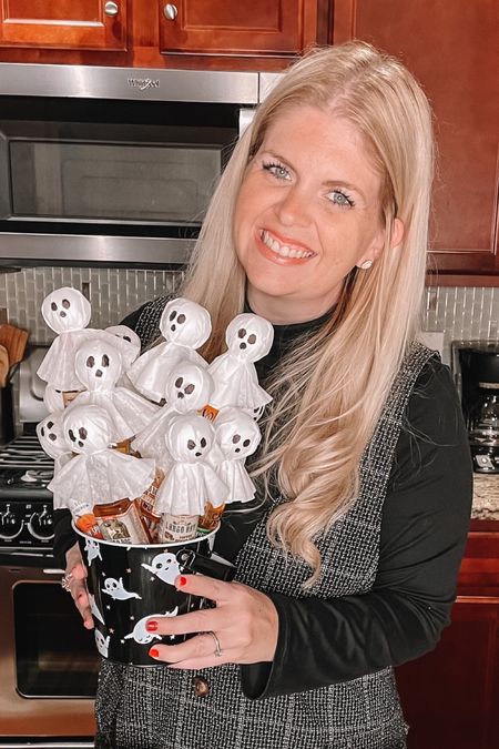 Make a ghost mini bottle bouquet for your Halloween party! Linking everything I used below! 

#LTKHalloween #LTKhome