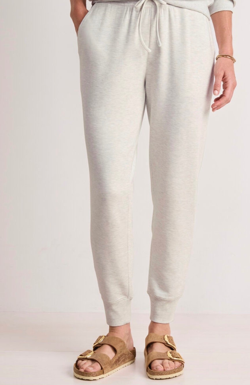 Vineyard Vines FINES!