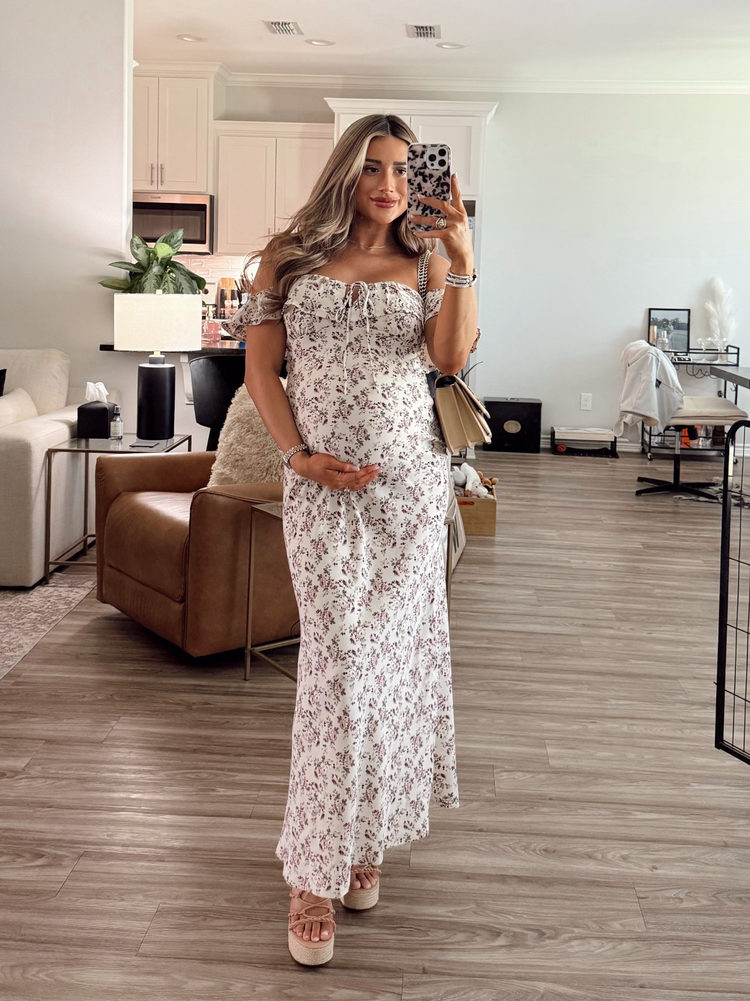 The cutest target dress for just $35!🤩

#LTKFindsUnder50 #LTKSeasonal #LTKBump