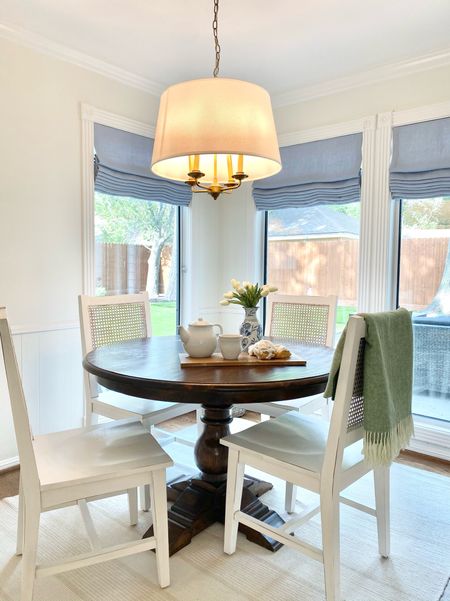 Rounding up some light fixtures that would look great in a breakfast room, including a light fixture that looks identical to mine (it might actually be the same fixture)!

Home decor, pendant, chandelier 

#LTKhome #LTKstyletip