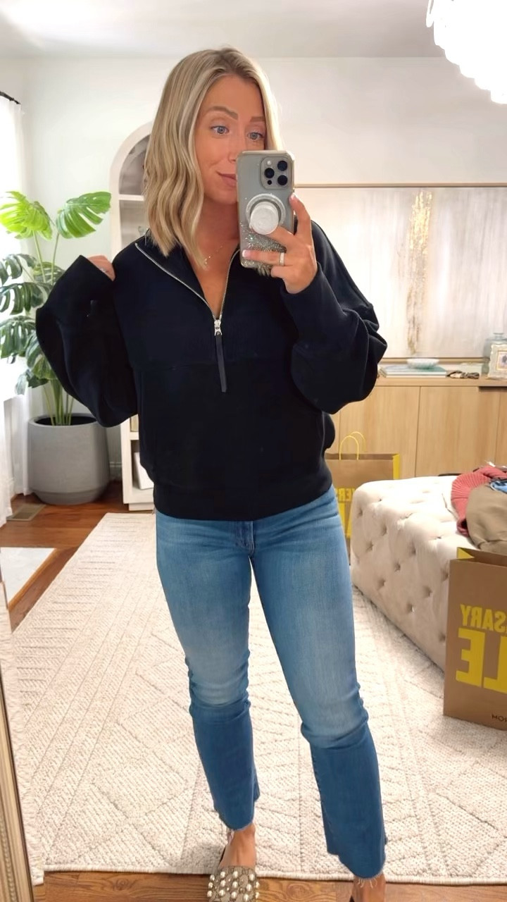 NSALE/ Nordstrom Anniversary Sale / Varley / Size small —bought both!💛
Jeans run big, I’m a size 2/4 wearing the size 26 (bought)

Denim, NSALE, Nordstrom Anniversary Sale, Spanx, Loungewear, Fall Fashion, Varley, barefoot dreams, mother denim 

#LTKxNSale #LTKStyleTip #LTKFindsUnder100