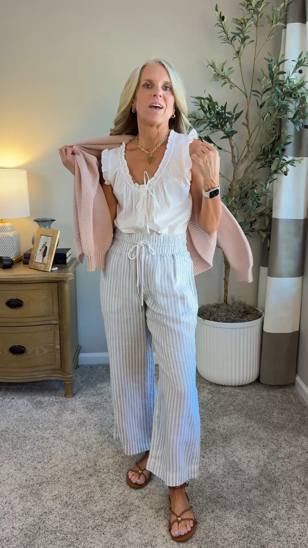 There’s was never a more perfect spring/summer outfit. Wearing XS sweater and top and small pants. If you don’t like shorts…order these pants in every color 😉

#LTKMothersDay #LTKgrwm #LTKOver40