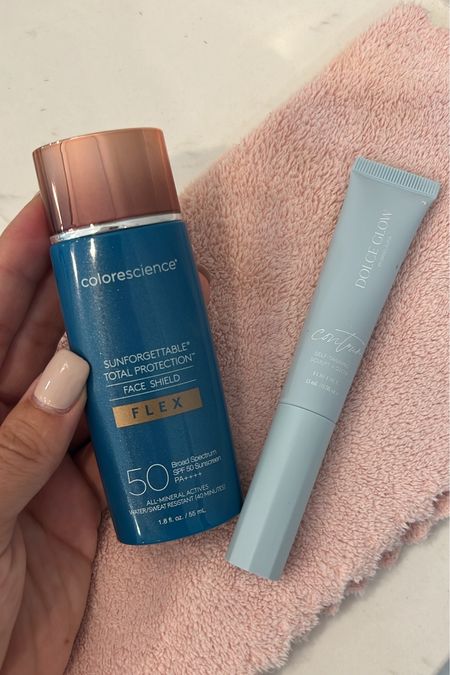 Must have summer essentials for the perfect “no makeup look” - tinted spf - contour stick - self tanner 

#LTKSeasonal #LTKFindsUnder50 #LTKBeauty