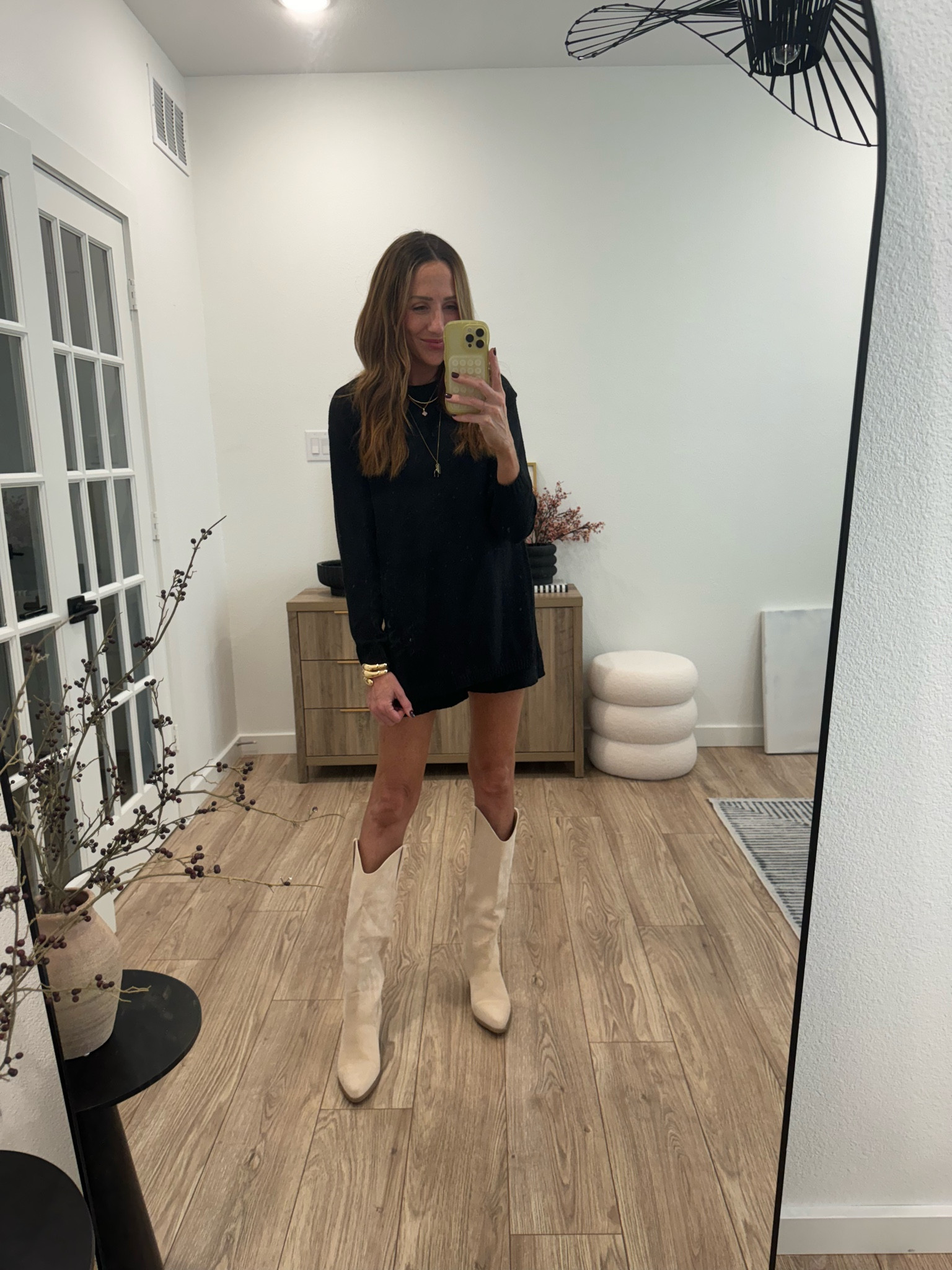 Viral set, Amazon set, matching set, sweater set

I'm wearing a size S