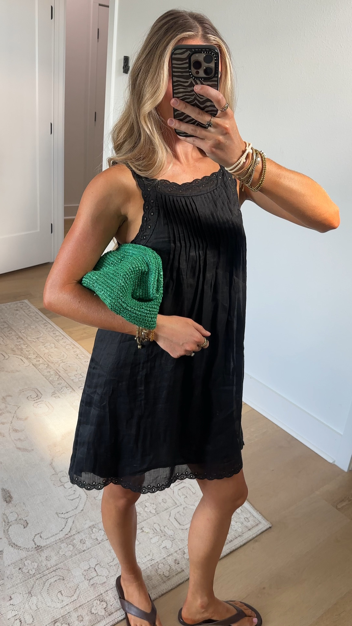 @jcrew size xs. made the mistake (😉) of walking into @jcrew and ended up creating the best summer wardrobe I’ve ever seen !! summer fashion is my super bowl anything linen, beachy, statement jewelry, and vibrant prints immediately catches my eye.

#LTKootd #LTKdayinmylife #LTKgrwm