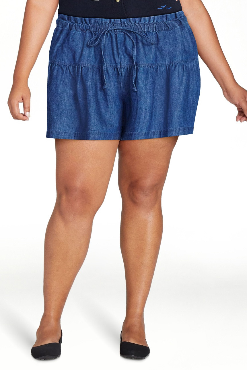 Free Assembly Women's Pull On Seamed Denim Shorts, 4" Inseam, Sizes XS-XXL | Walmart (US)