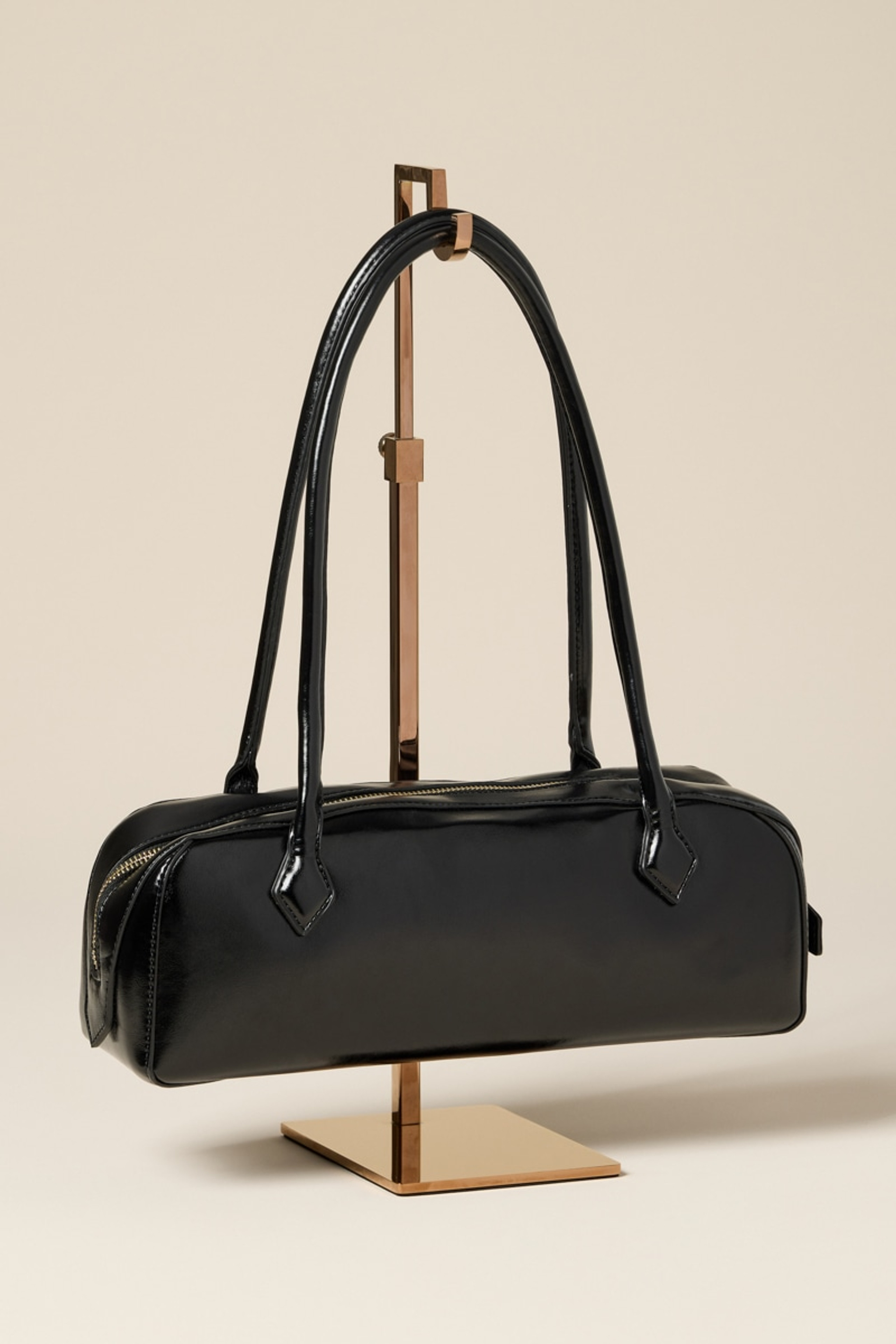 Ann Long Baguette Handbag | Francesca's