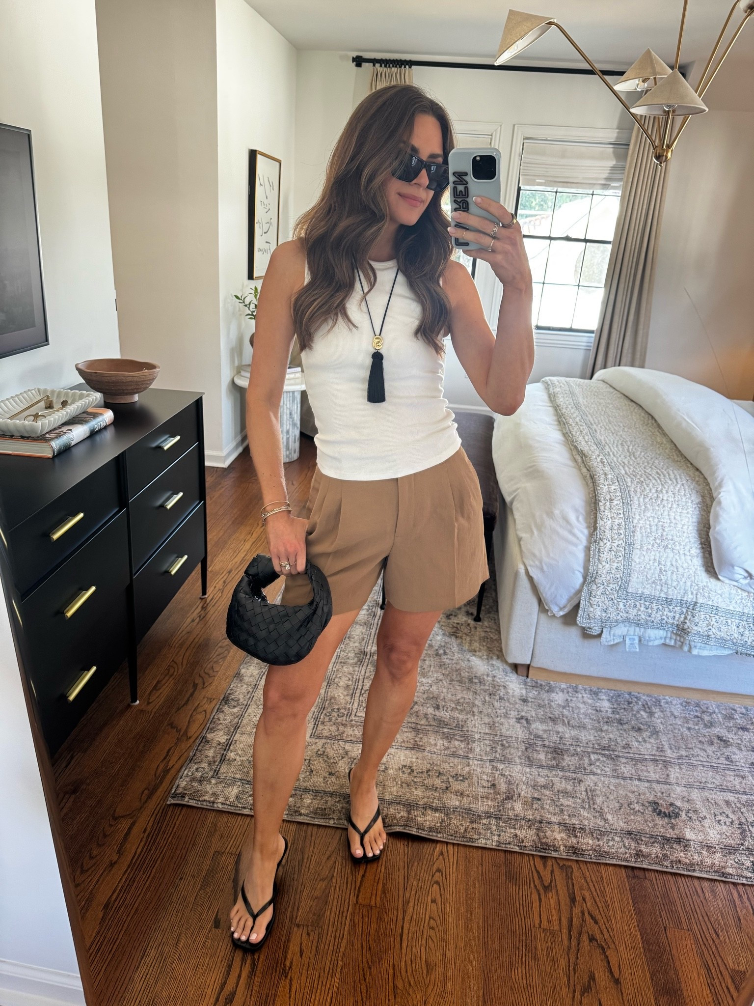 OOTN size S top & 4 in the shorts (size up they run v small). Code: LAURENR20 saves you sitewide on my shoes.