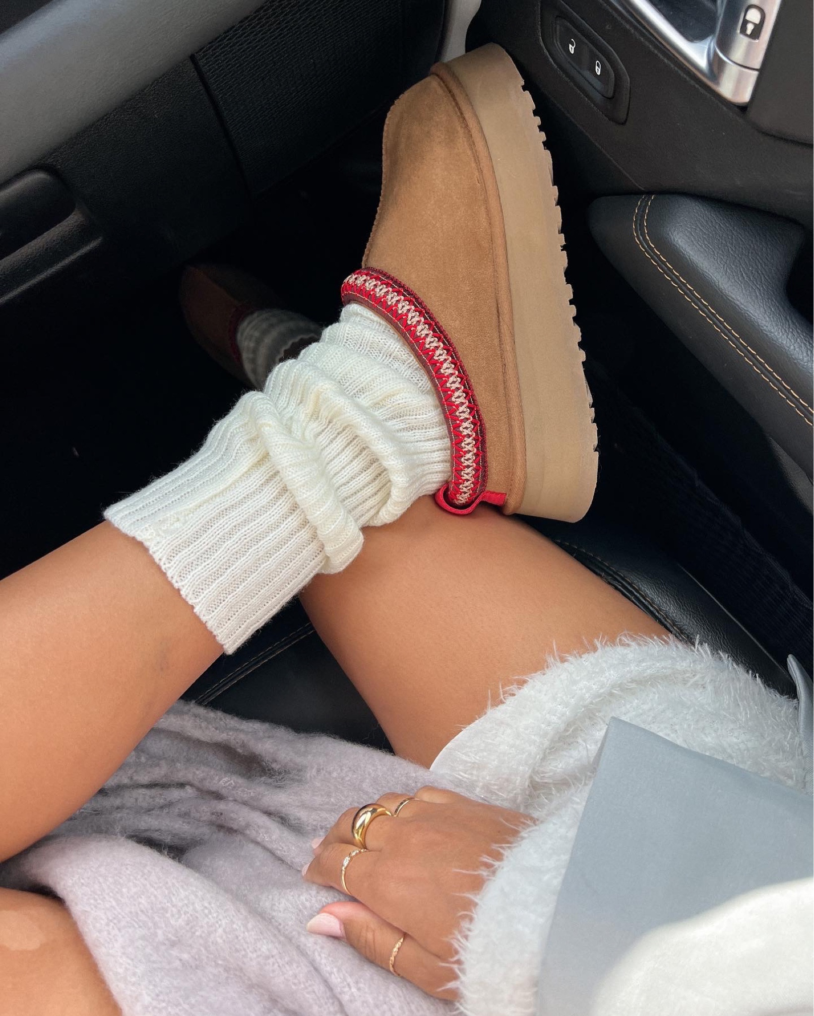 Ugg, leg warmers, fall style

#LTKGiftGuide #LTKSeasonal #LTKfit