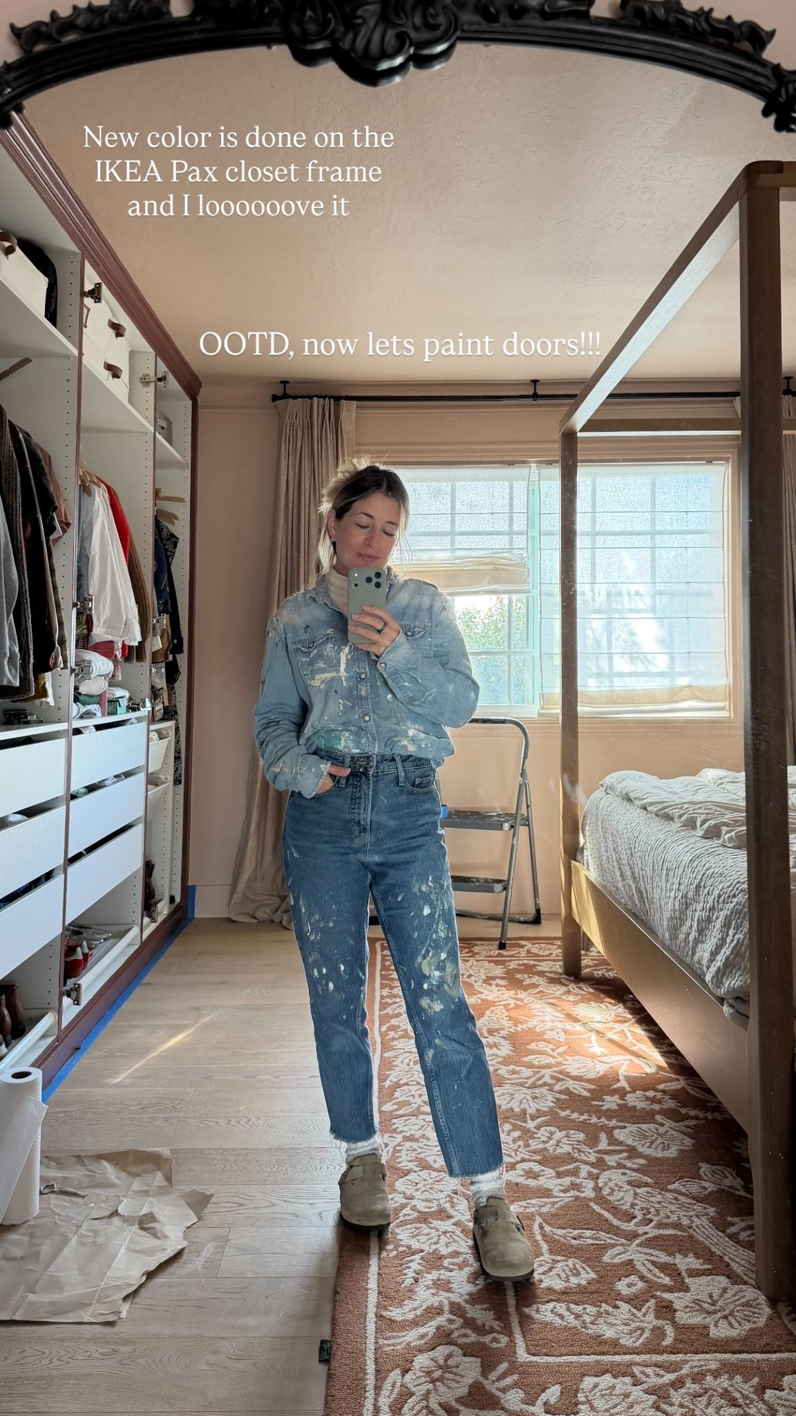 New color is done on the IKEA Pax closet frame and I loooooove it  OOTD, now lets paint doors!!!