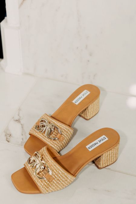 Sandal of the season! Comfortable, stylish and affordable! 

#LTKSeasonal #LTKshoecrush #LTKfindsunder100
