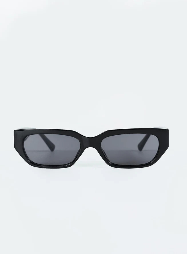 Winnick Sunglasses Black | Princess Polly US
