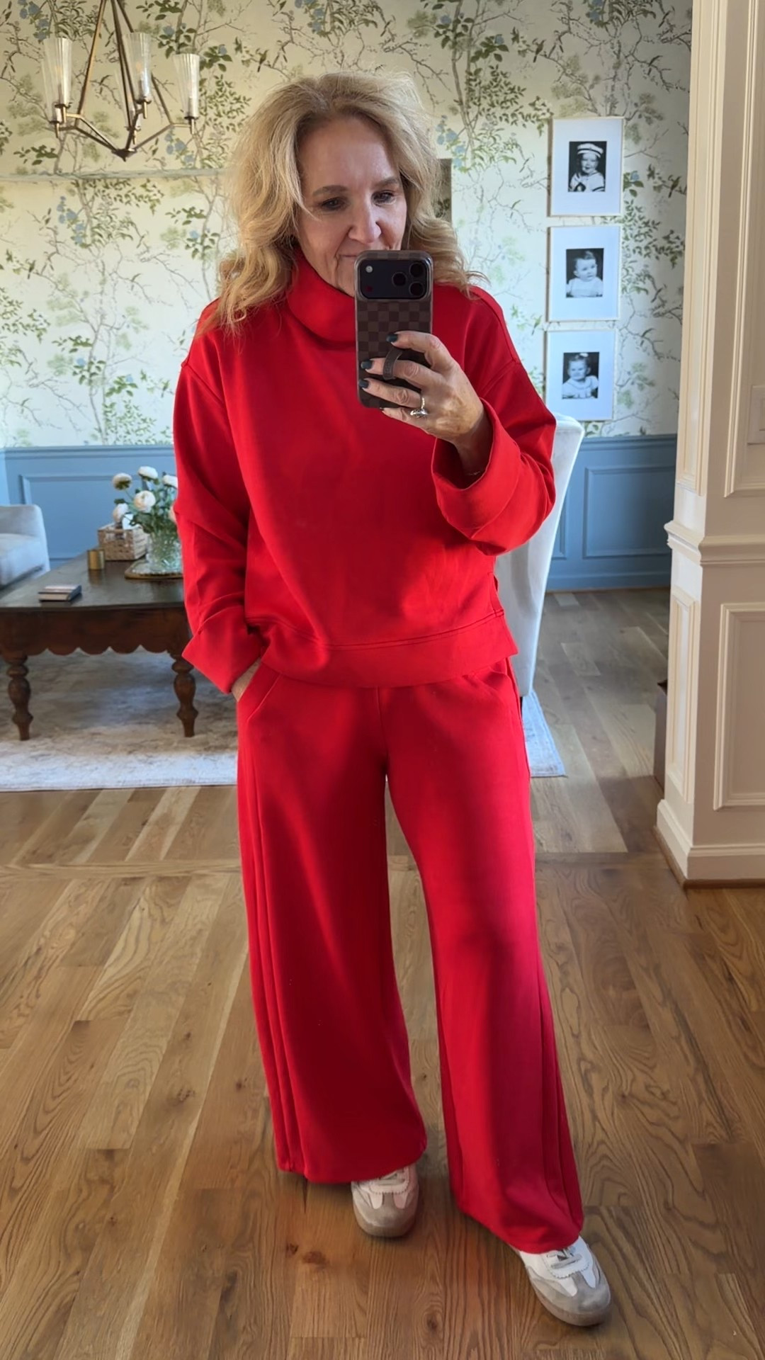 Extra 30% off sale at spanx! 

Size medium top
Size medium petite in bottoms 

#LTKSaleAlert #LTKPetite #LTKOver40