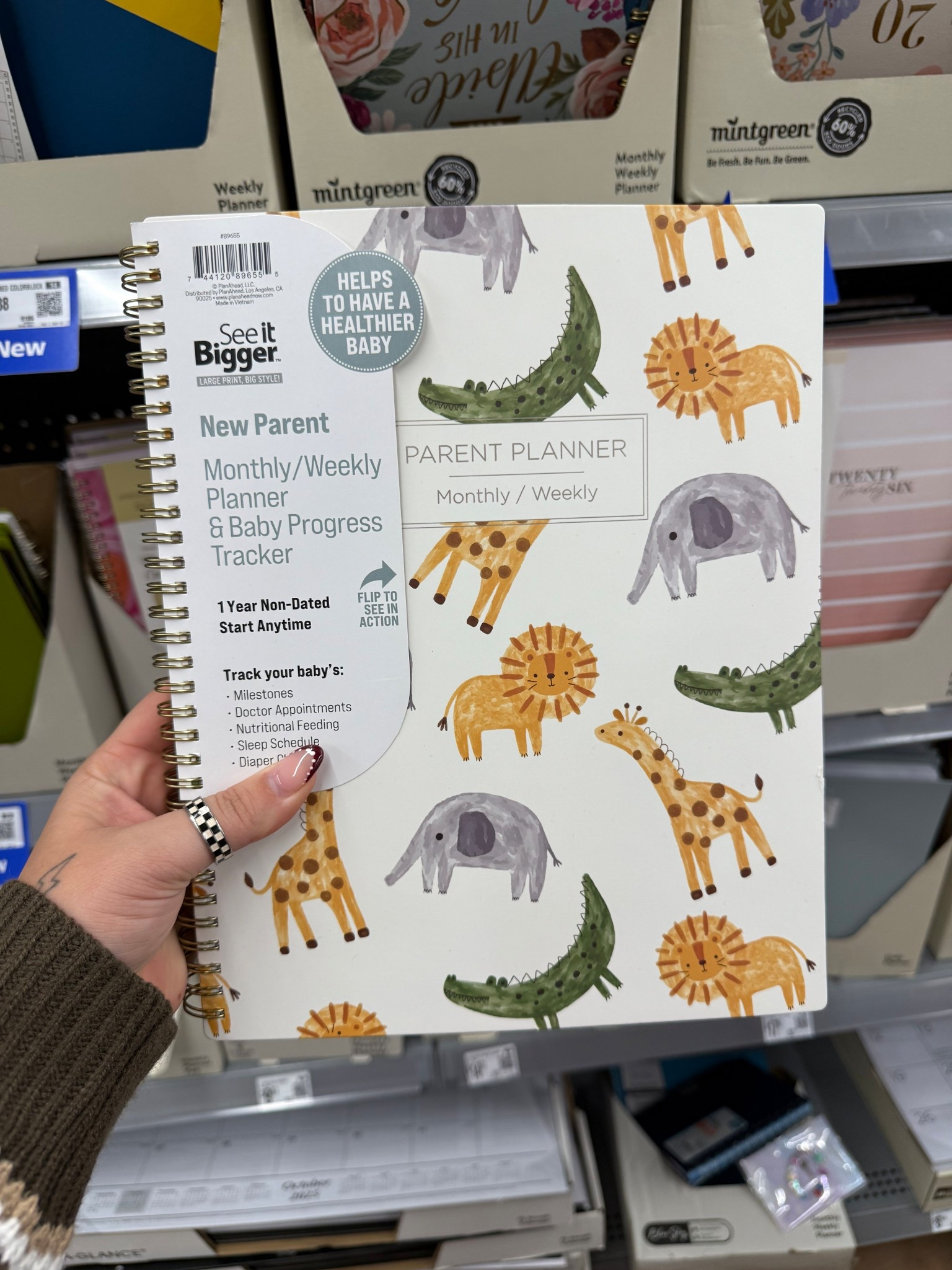For the new mom:
Life just did a full 180, and her brain is juggling everything. This planner is the perfect way to help her stay organized, keep track of the important things, and feel a little more in control during the chaos. Thoughtful, practical, and so needed.