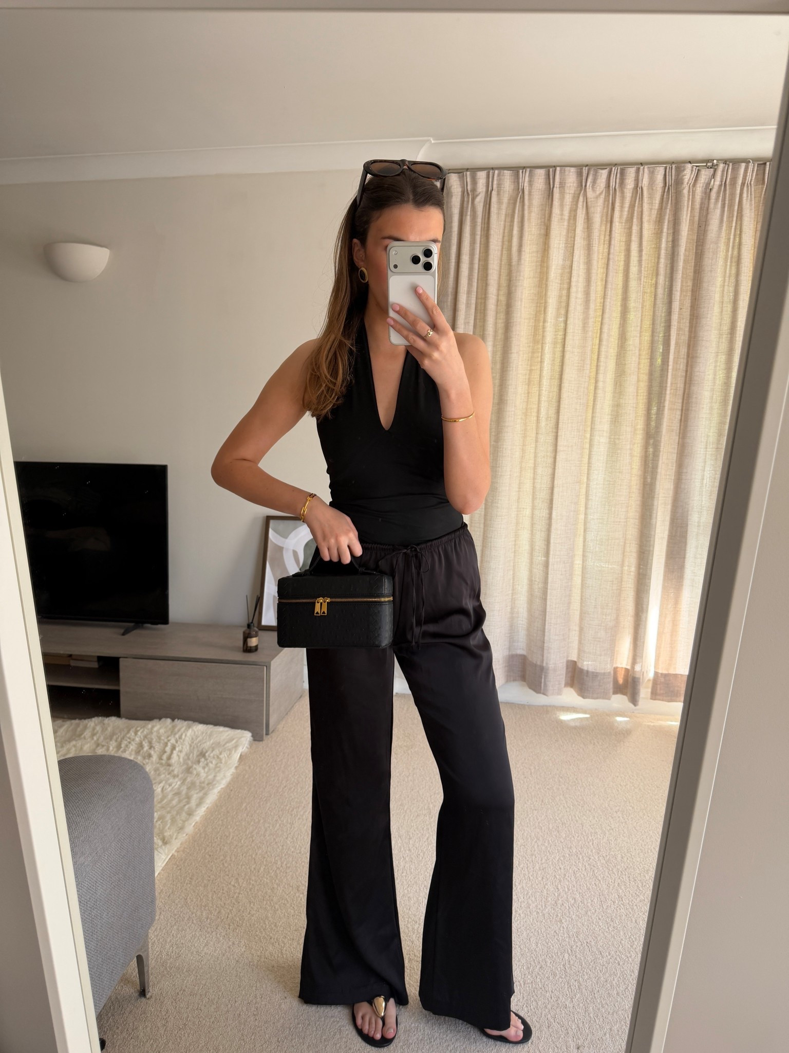 All black night out outfit! Satin trousers from Zara! 

#LTKdatenight #LTKspring #LTKeurope
